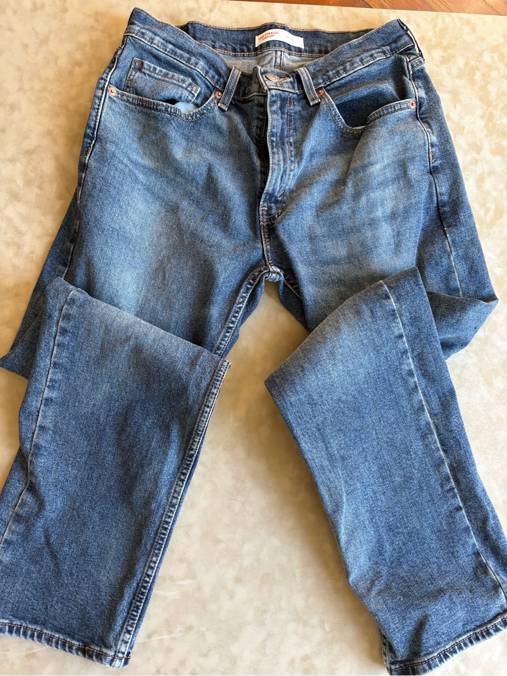 Levi's Straight Fit Blue Denim Jeans